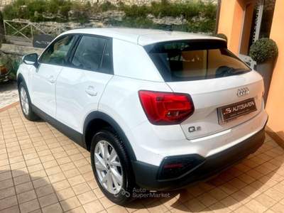 Audi Q2 30 TFSI Business Bianco usata Acquasparta