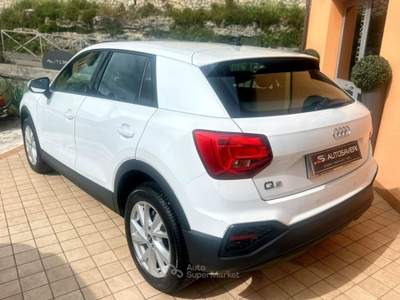 Audi Q2 30 TFSI Business Bianco usata Acquasparta