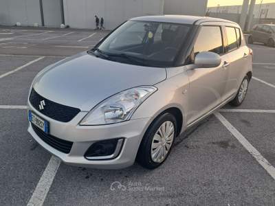 Suzuki Swift AUTO ANCORA TUUTA DA SFRUTTARE usata CALCINAIA