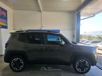 Jeep Renegade 2.0 Mjt 170CV 4WD Active Drive Low Trailhawk Grigio usata ADRANO