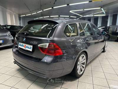 BMW Serie 3 320d 320 d Touring - FERMO AMMINISTRATIVO-MOTORE SOSTITUITO Grigio usata Monza