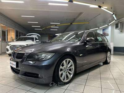 BMW Serie 3 320d 320 d Touring - FERMO AMMINISTRATIVO-MOTORE SOSTITUITO Grigio usata Monza