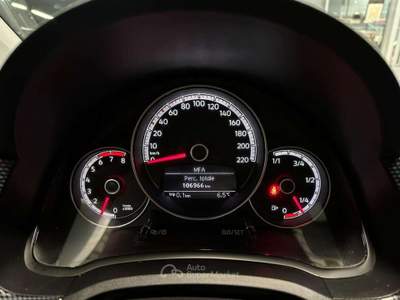 Volkswagen up! 1.0 5p. move up! UNI PROP - IVA ESP Nero usata Monza