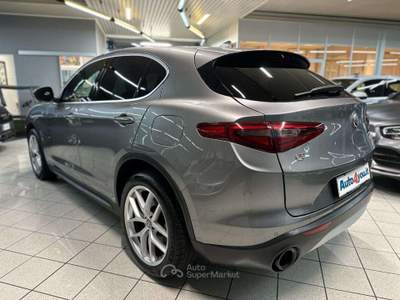 Alfa Romeo Stelvio 2.0 Turbo 280 CV AT8 Q4 Executive IVA ESPOSTA Grigio usata Monza