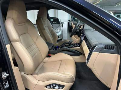 Porsche Cayenne Coupé 3.0 V6 E-Hybrid - Bose - SportChrono Blu/Azzurro usata Monza