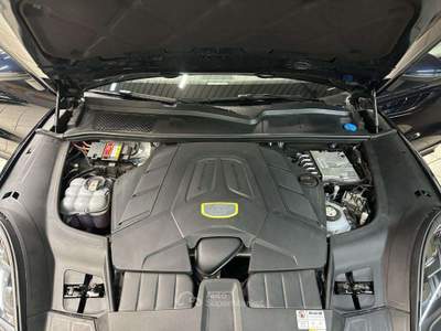 Porsche Cayenne Coupé 3.0 V6 E-Hybrid - Bose - SportChrono Blu/Azzurro usata Monza