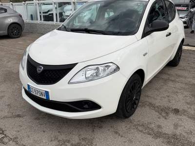 Lancia Ypsilon Macchina senza un graffio perfetta in tutto usata San Tammaro