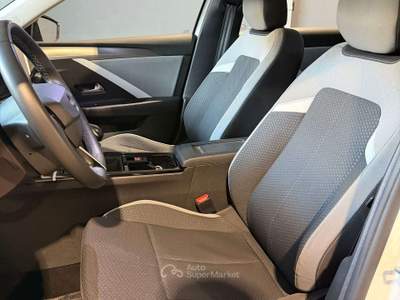 Opel Astra 1.5Diesel Turbo 130cv BERLINA Bianco usata Salerno