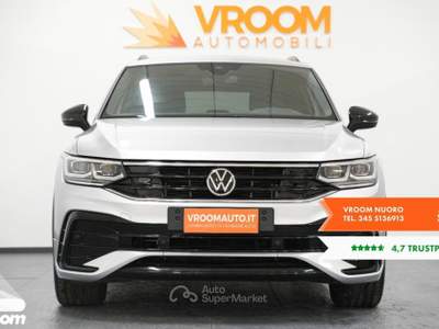 Volkswagen Tiguan Tiguan 1.5 TSI 150 CV DSG ACT R-Line Bianco usata Nuoro