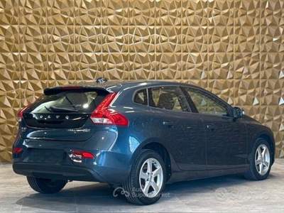 Volvo V40 Geartronic Business usata San Zeno Naviglio