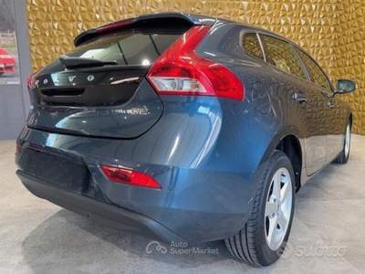 Volvo V40 Geartronic Business usata San Zeno Naviglio
