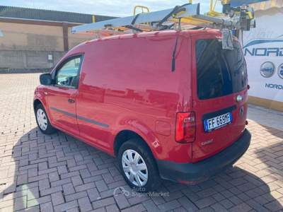 Volkswagen Caddy 4Motion Furgone usata Brusnengo