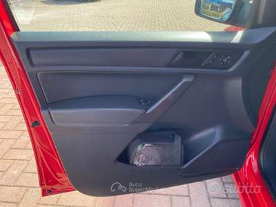 Volkswagen Caddy 4Motion Furgone usata Brusnengo