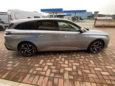 Peugeot 308 S&S EAT8 SW Allure Pack usata Brusnengo