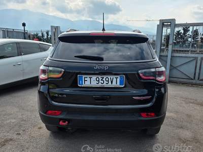 Jeep Compass II 170 aut. 4WD Trailhaw usata Pompei