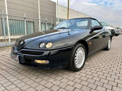 Alfa Romeo Spider 2.0i 16V Twin Spark cat Nero usata Venezia