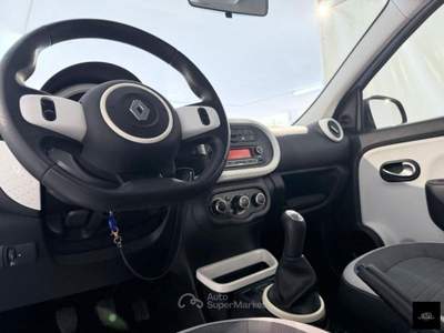 Renault Twingo  1.0 SCe Live usata San Giuseppe Vesuviano