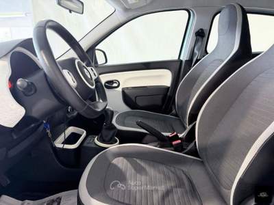 Renault Twingo  1.0 SCe Live usata San Giuseppe Vesuviano