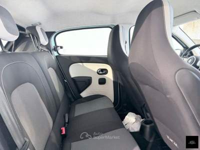 Renault Twingo  1.0 SCe Live usata San Giuseppe Vesuviano