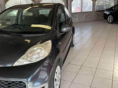 Peugeot 107  1.0 12v Access (desir) 5p FL usata Roma