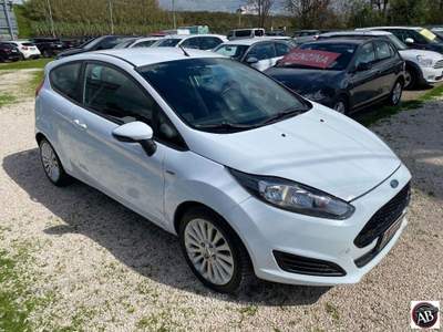 Ford Fiesta  1.0 80 CV 3p. Titanium Bianco usata Latina