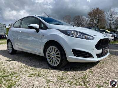 Ford Fiesta  1.0 80 CV 3p. Titanium Bianco usata Latina