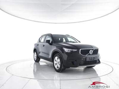 Volvo XC40 B3 Mild hybrid Benzina Essential Nero usata Corciano