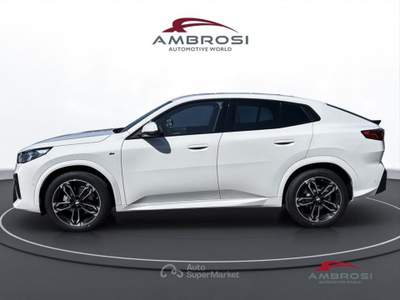BMW X2 sDrive18d Msport Premium Package Bianco usata Corciano
