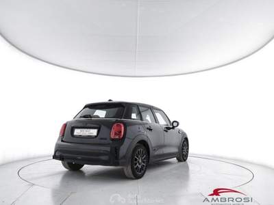 MINI Cooper 5 porte   1.5  Business Blu/Azzurro usata Corciano