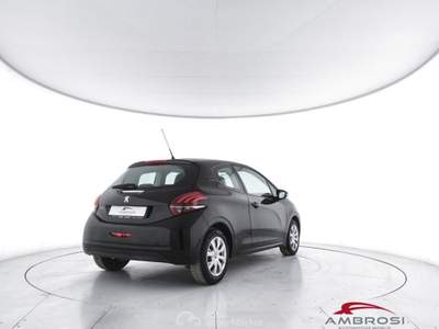 Peugeot 208 1.2 3 porte Active Nero usata Corciano
