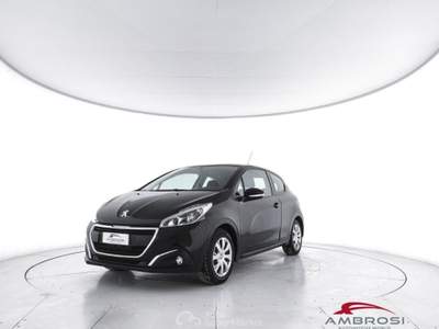 Peugeot 208 1.2 3 porte Active Nero usata Corciano