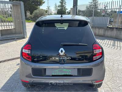 Renault Twingo LIMITED Grigio usata Altamura