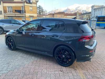 Volkswagen Golf 8 2.0 MANUALE 19''Estoril'-Navi-Harman Kardon*UNIC Grigio usata Boves