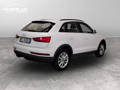 Audi Q3 2.0 TDI Business S tronic Bianco usata Lucca