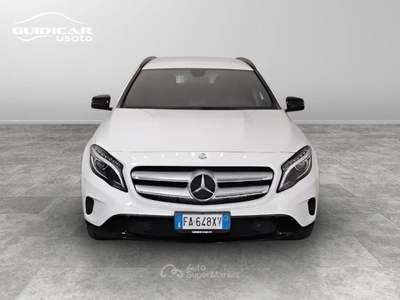 Mercedes-Benz GLA 220 D Sport 4Matic 7G-DCT Bianco usata Lucca