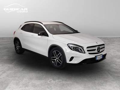 Mercedes-Benz GLA 220 D Sport 4Matic 7G-DCT Bianco usata Lucca