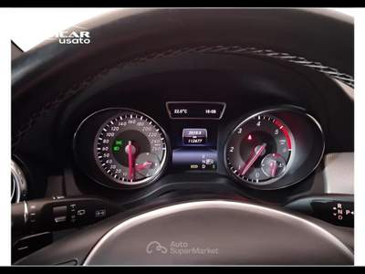 Mercedes-Benz GLA 220 D Sport 4Matic 7G-DCT Bianco usata Lucca