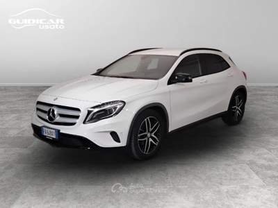 Mercedes-Benz GLA 220 D Sport 4Matic 7G-DCT Bianco usata Lucca