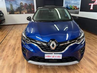 Renault Captur Auto Elettrica / Diesel in perfette condizioni pari al nuovo Blu/Azzurro usata Cesano Maderno