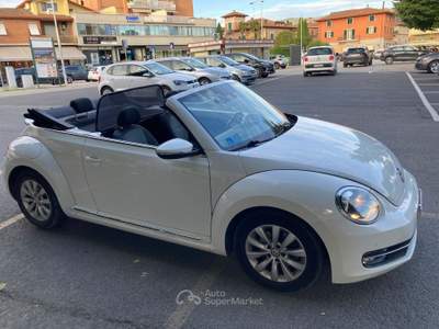 Volkswagen Maggiolino VW Maggiolino CABRIO 1.6 TDI Design #6474 Bianco usata Bastia Umbra