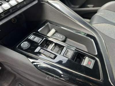 Peugeot 5008 BlueHDi 130 S&S EAT8 Allure Pack 7 posti Grigio usata Rivignano Teor
