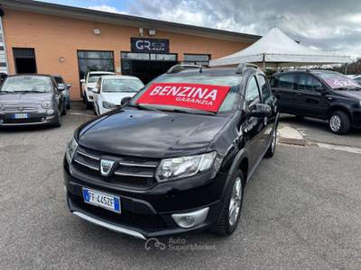 Dacia Sandero Sandero STEPWAY 2013 0.9 tce benz 90cv s&s 2016 Nero usata Latina