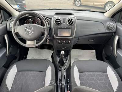 Dacia Sandero Sandero STEPWAY 2013 0.9 tce benz 90cv s&s 2016 Nero usata Latina