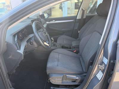 Volkswagen Golf Golf 8 2.0 tdi Life 115cv Grigio usata Marino