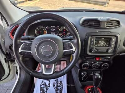 Jeep Renegade Renegade 2.0 mjt Trailhawk 4wd 170cv auto Bianco usata Pescantina
