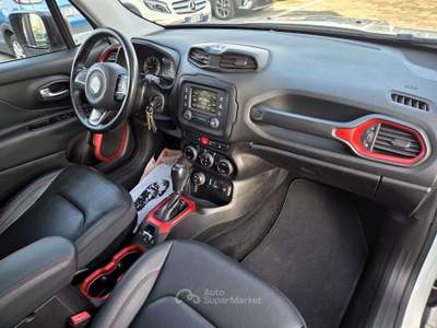 Jeep Renegade Renegade 2.0 mjt Trailhawk 4wd 170cv auto Bianco usata Pescantina