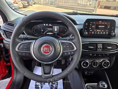 Fiat Tipo Tipo 5porte 5p 1.0 Business 100cv Rosso usata Pescantina