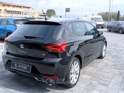 Seat Ibiza Ibiza V 1.0 ecotsi FR 115cv dsg Nero usata Pescantina