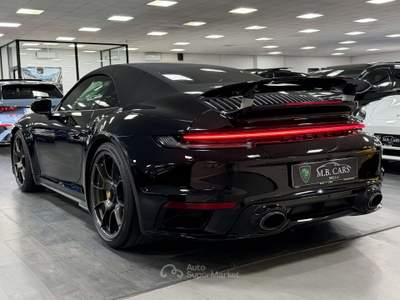 Porsche 911 911 Carrera 992 Cabrio 3.7 Turbo S ++MANUFAKTUR++ Nero usata Gaglianico