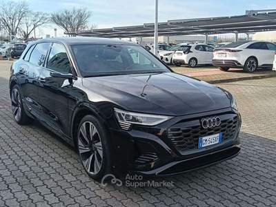 Audi Q8 Q8 e-tron e-tron 50 S line edition quattro 340CV Nero usata Liscate